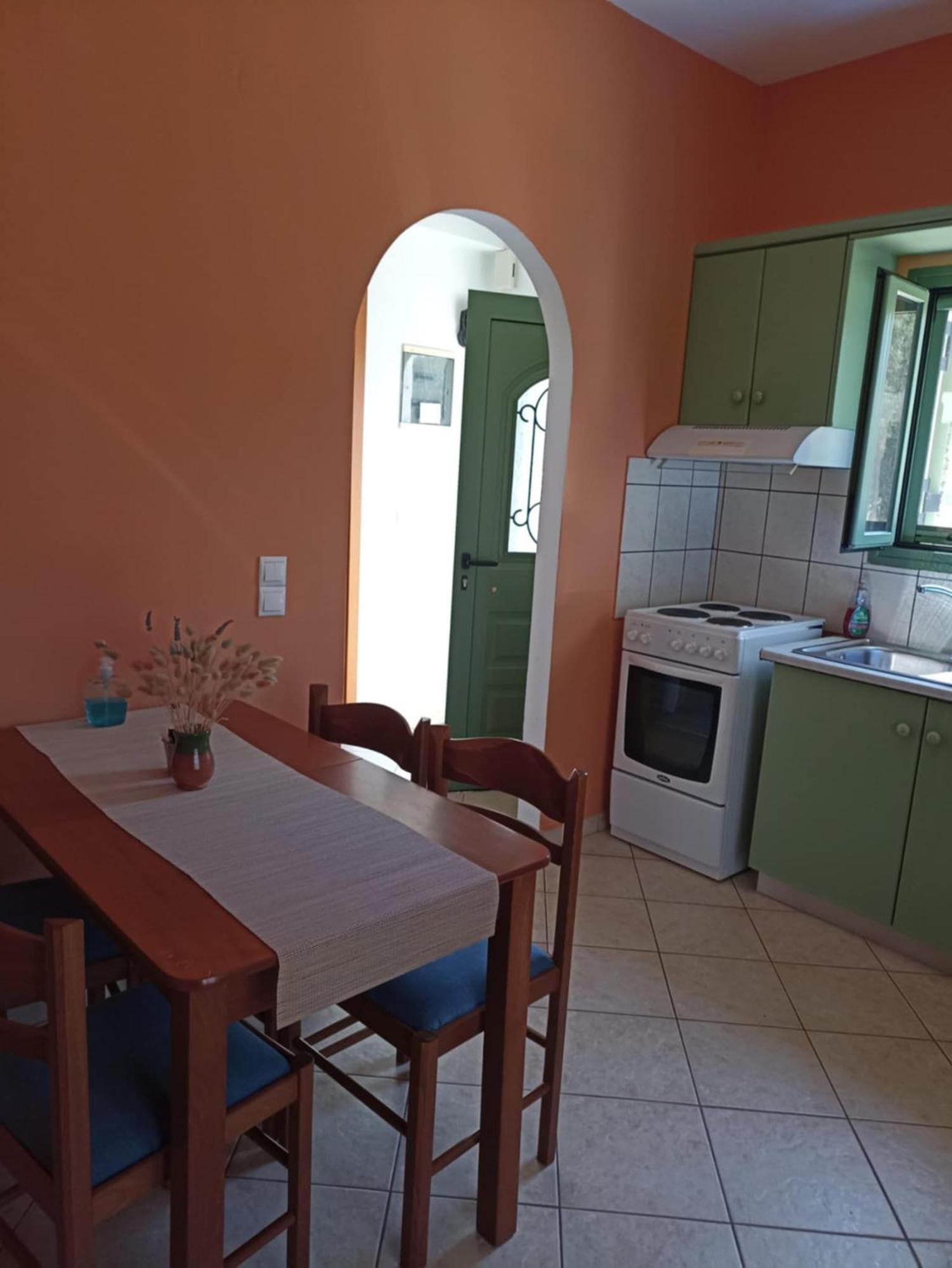 Vegera Apartment M Vaszilikádesz Kültér fotó